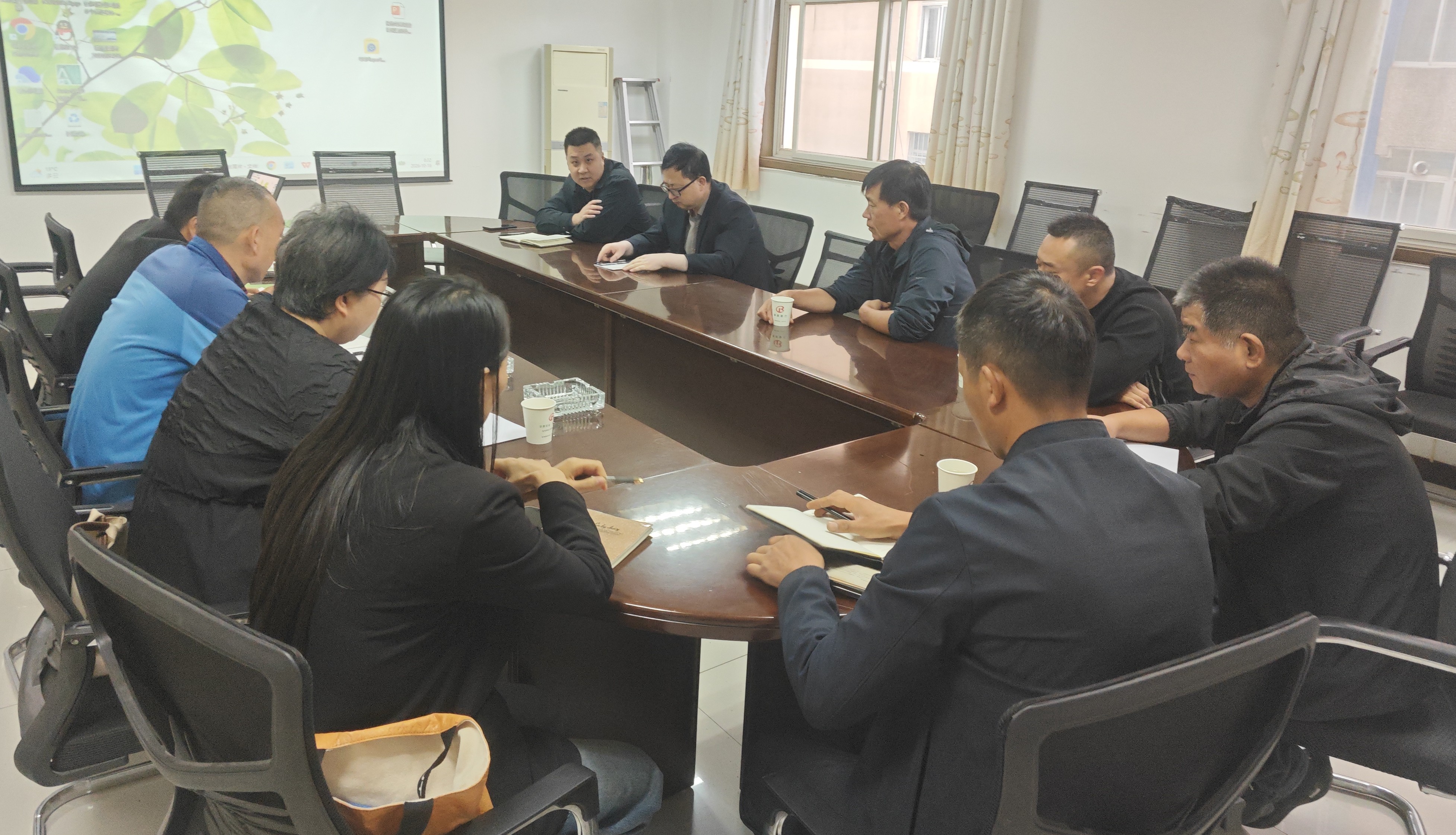 筑牢安全防线 护航供热保障  &mdash;&mdash;管网分公司开展供热抢修施工单位入场安全培训交底