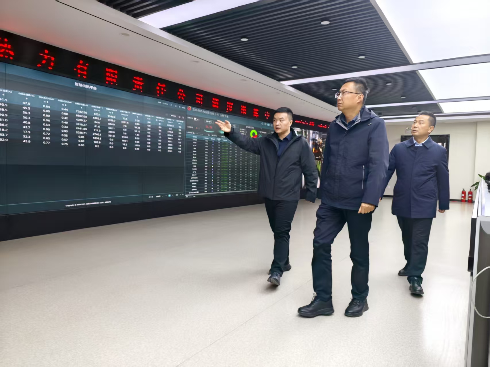 市住建局党组书记、局长孙晓岐检查指导公司 供热工作